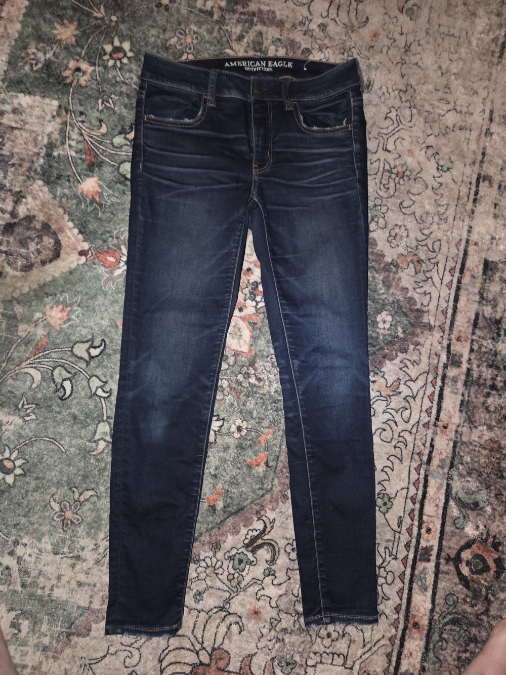 American Eagle Outfitters Women’s Indigo Skinny Jeans